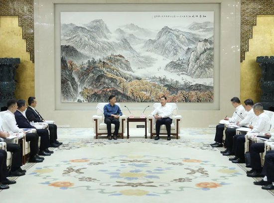 湖北省委书记会见李彦宏